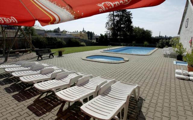 Studia a apartmány U Karla