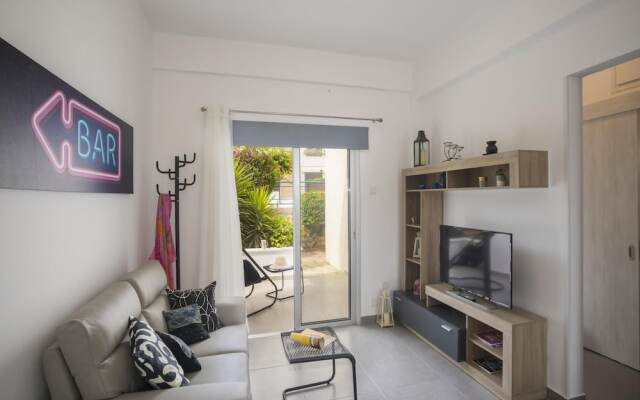 Ayios Elias Alice Suite