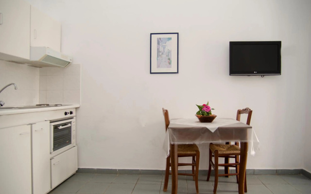 Erato Apartments