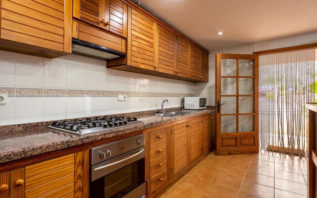 New! Villa Can Cova Camp