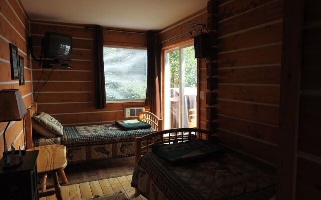 Alaska Adventure Cabins