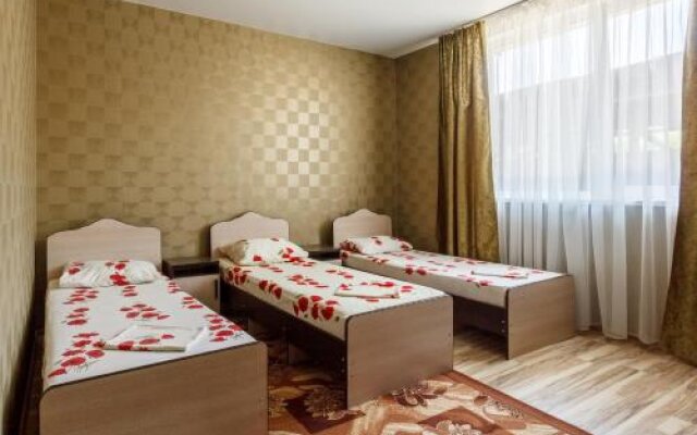 Hotel Tri Bogatyrya
