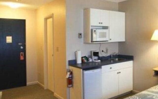 Sidney Waterfront Inn & Suites