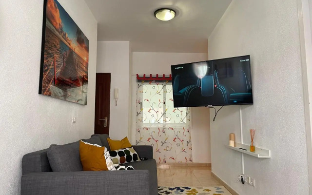 Sunny Apartment in the Heart of Santa Cruz