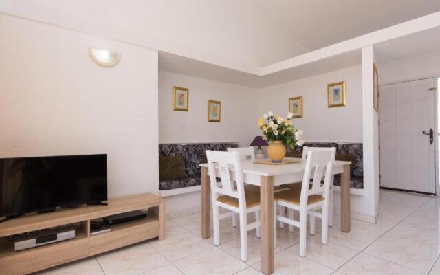 Las Flores 5 - Two Bed