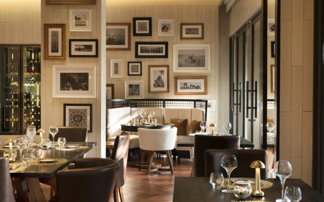 Отель Indigo Bali Seminyak Beach