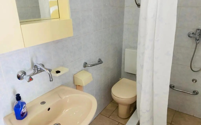 Apartments Tri Žala