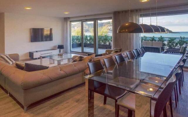The Best in San Sebastian PRIVATE ENTRANCE & TERRACE