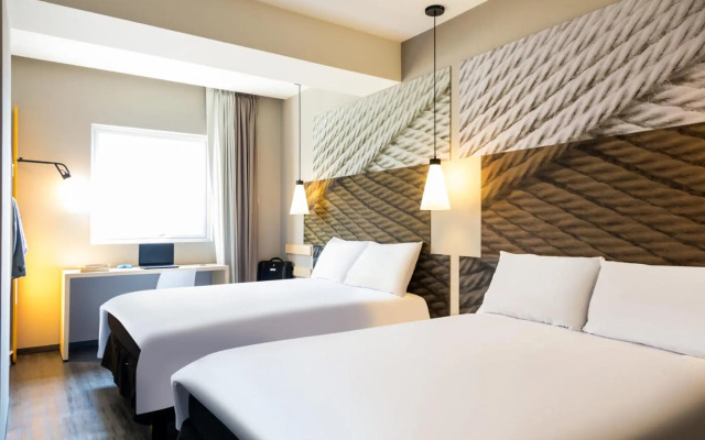 ibis Mazatlán Marina