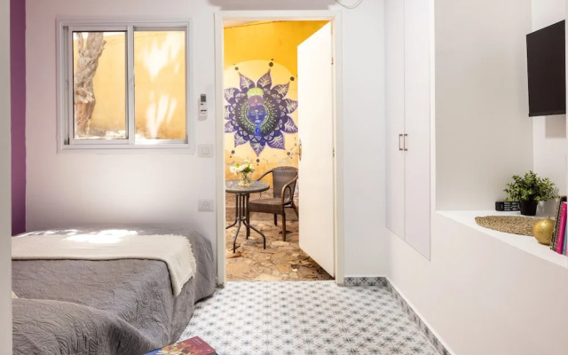 Cozy Charm STU Haifa CTR by Sea N' Rent