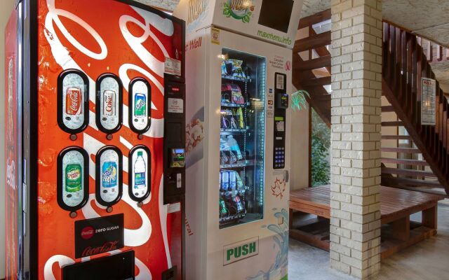 Days Inn by Wyndham Vernon