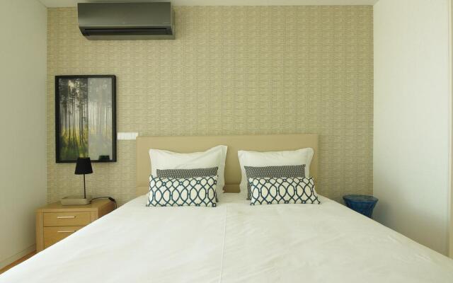 Deluxe Populo Beach Apartments