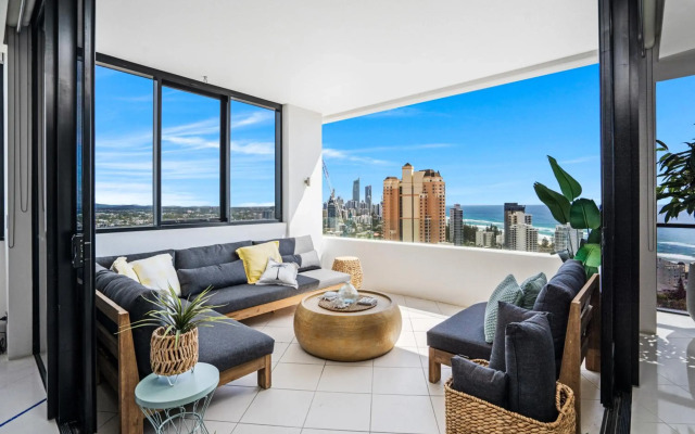 Aria Apartments