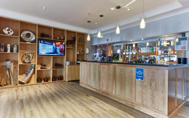 Southview Park Hotel