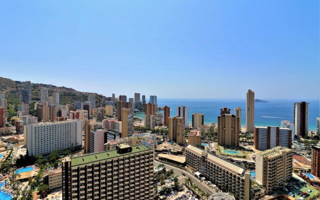 Apartment With one Bedroom in Benidorm, With Wonderful sea View, Pool