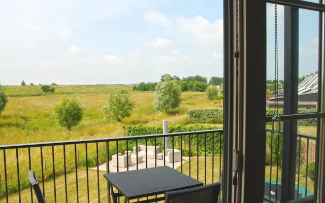 Apartment in Colijnsplaat Near Lake and Sauna