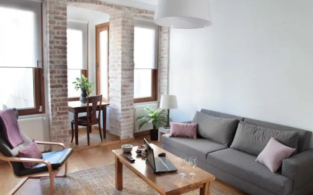 Greystone Apartments