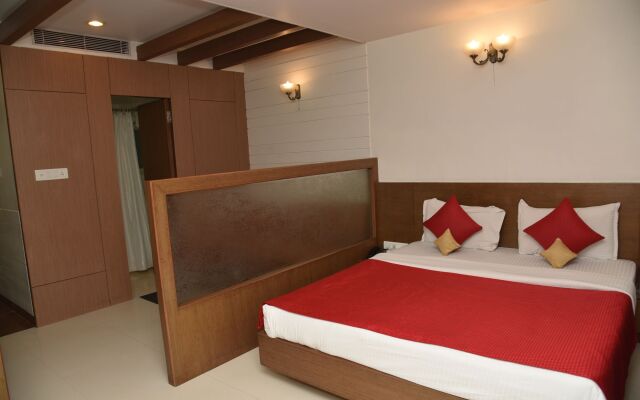 Hotel Rajhans Regent