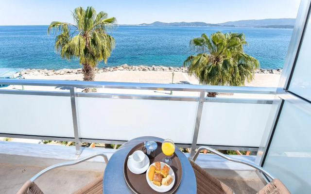 Hotel Avra