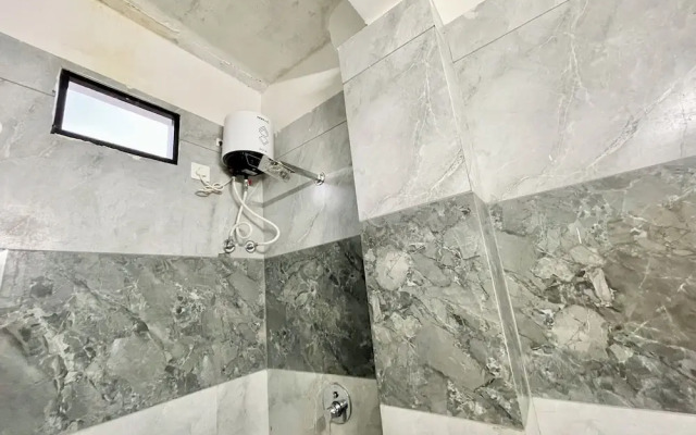 Hotel Shree Nakoda Paradise - Ujjain