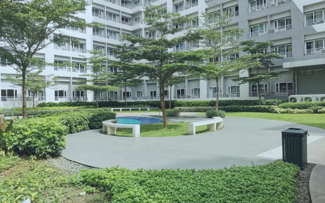 Liam's Pad at grace residences