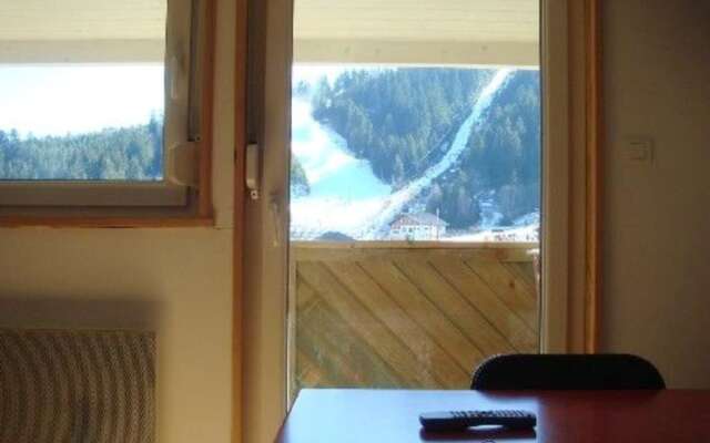 Studio in Gérardmer, With Wonderful Mountain View and Furnished Terrace