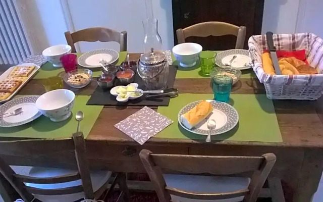 Gite - a L'ombre du Teil