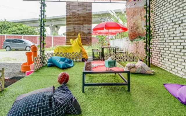 OYO 91023 Salsabilla Guest House Syariah