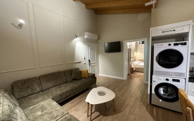 Arial Penthouse Suites