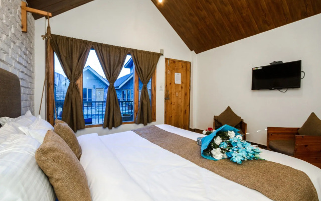 Winterfell The Stay, Unique River Front Resort
