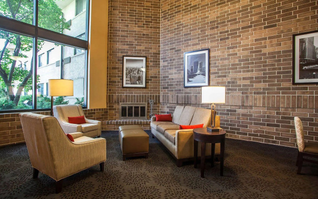 Suburban Studios Arlington Heights – Elk Grove