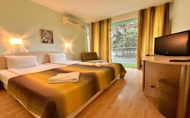 Hotel Boomerang