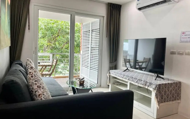 6 37 2 Bedroom 2baths 1 km Walking to Patong Beach