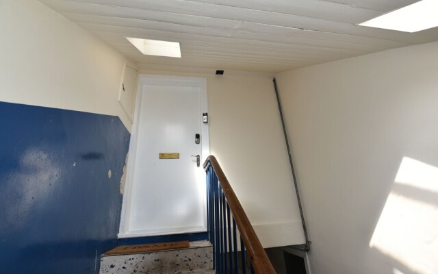 First - Seagate House Apartment