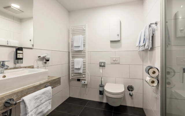 Trip Inn Living & Suites