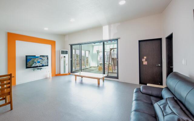 tongyong arasom pension