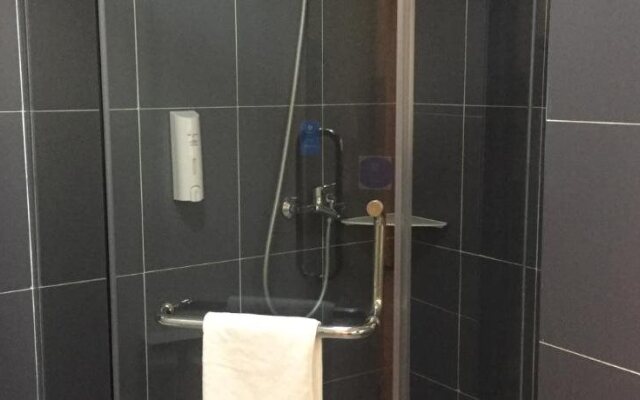 Shanghai Yi Ti Hotel