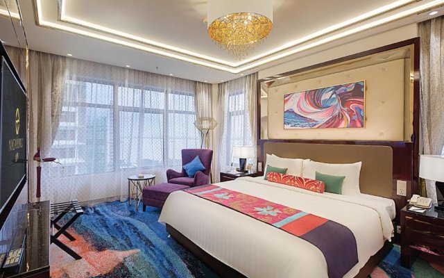 NagaWorld Hotel & Entertainment Complex