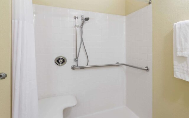 Days Inn by Wyndham Blacksburg Conference Center
