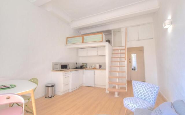 Cosy apartment Vieil Antibes