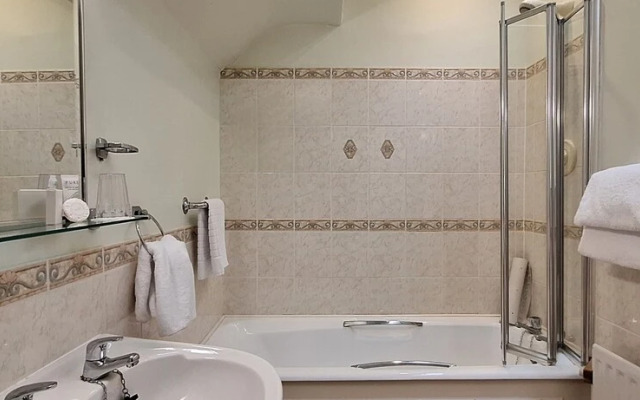 Enniskeen Country House Hotel