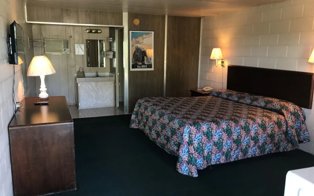 Budget Lakeview Inn