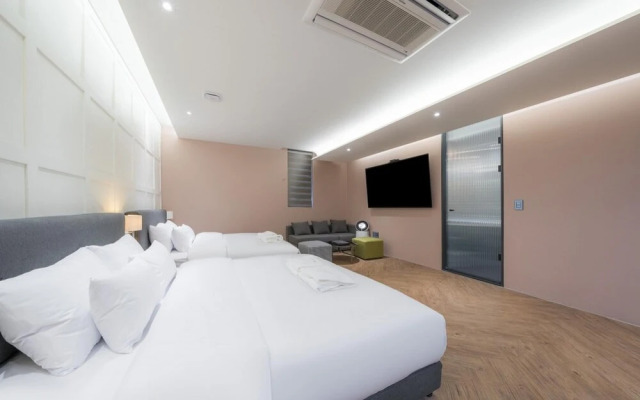 The Groove Gunsan Hotel