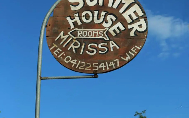 Summer House Mirissa