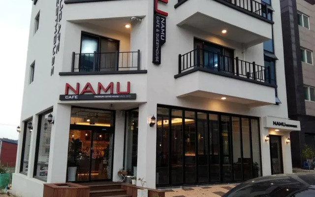 Namu Guesthouse & Pension - Hostel
