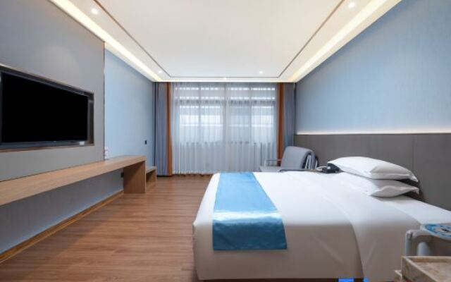 yicheng hotel