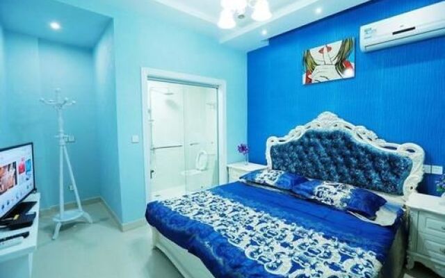 Blue Hotel