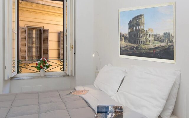 Rental In Rome Arenula Apartment