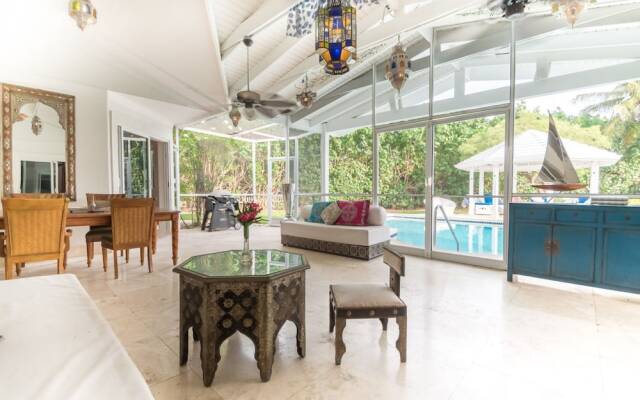 Lime Tree Villa by Cayman Villas