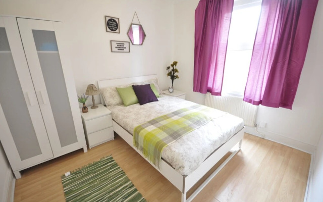 Old Nichol Guest Apartment